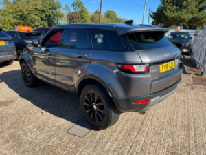 2018 Land Rover Range Rover Evoque 2.0 Td4 Se Tech SUV 5dr Diesel Auto 4WD Euro 6 (s/s) (180 Ps) in Grey — image 5