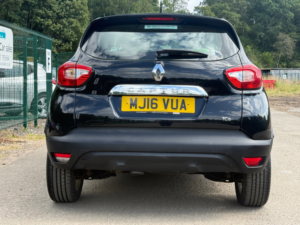 2016 Renault Captur 0.9 Tce Energy Dynamique Nav SUV 5dr Petrol Manual Euro 6 (s/s) (90 Ps) in Black — image 6