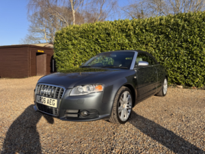 2006 Audi S4 Cabriolet 4.2 in Grey — image 4