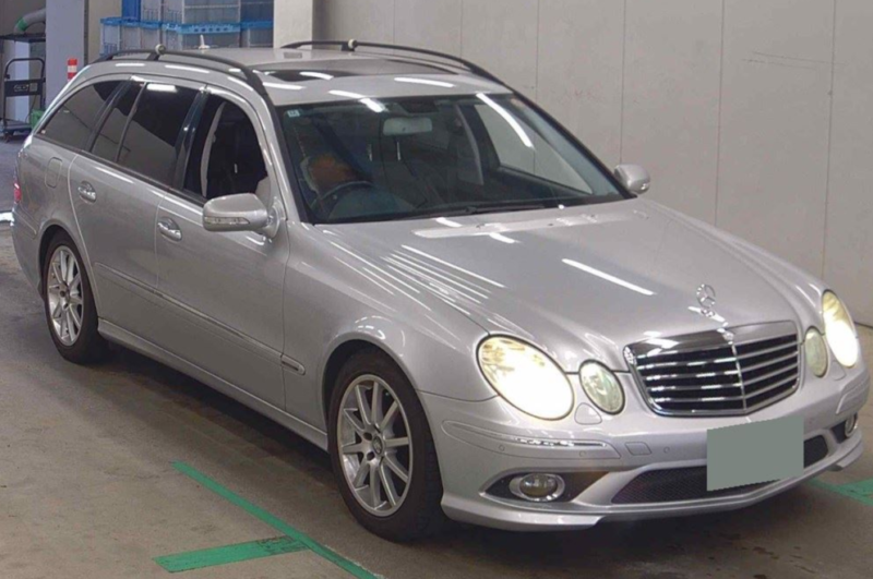 2007 Mercedes-Benz E Class Ref 8824 - Mercedes Benz W211 E Class E350 Estate Ex Japan! in Silver — image 1