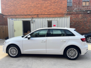 2018 Audi A3 1.5 Tfsi Cod Se Technik Sportback Euro 6 (s/s) 5dr in White — image 4