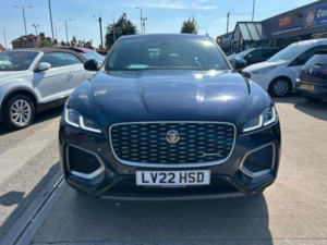 2022 Jaguar F-Pace 2.0 P400e 17.1kwh R-Dynamic Se Auto AWD Euro 6 (s/s) 5dr in Blue — image 3