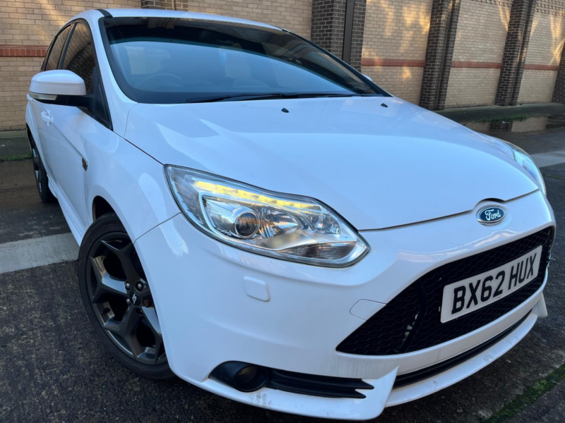 2012 Ford Focus ** 2.0 T Ecoboost St-3 ** in White — image 1