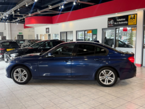 2017 BMW 3 Series 2.0 330e Sport Saloon in Blue — image 6