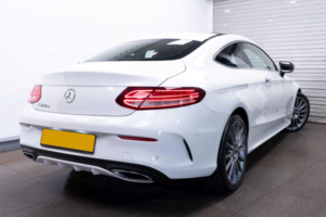 2017 Mercedes-Benz C Class 2.1 C220d Amg Line (premium) G-Tronic+ Euro 6 (s/s) 2dr in White — image 4