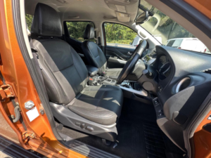 2018 Nissan Navara 2.3 Dci Tekna Auto 4WD Euro 6 4dr in Yellow — image 2