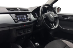 2018 Skoda Fabia 1.0 Se in Blue — image 4