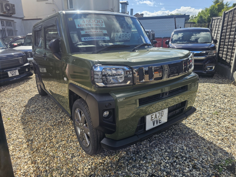 2020 Daihatsu Taft Tough & Almighty Fun Tool 660 Turbo Kei Car in Green — image 1