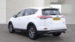 2018 Toyota Rav4 2.5 Vvt-H Icon CVT Euro 6 (s/s) 5dr in White — image 3