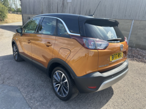 2017 Vauxhall Crossland X 1.2 Turbo Elite Nav in Orange — image 6
