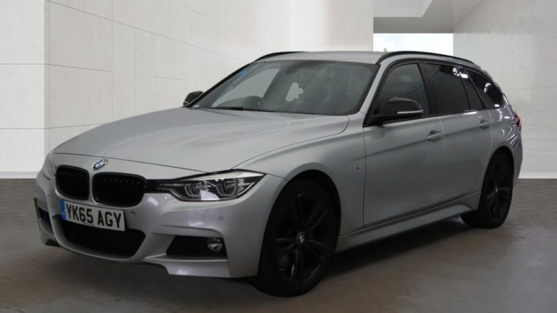 2015 BMW 3 Series 2.0 320d Xdrive M Sport Touring in Silver — image 1
