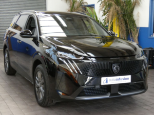 2025 Peugeot 5008 1.2 Allure SUV 5dr Petrol Hybrid E-Dsc6 Euro 6 (s/s) (145 Ps) in Black — image 6