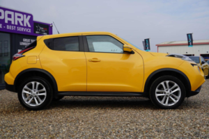 2018 Nissan Juke 1.6 N-Connecta Xtron Euro 6 5dr in Yellow — image 6