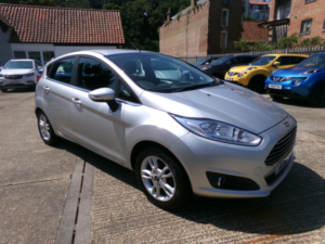 2016 Ford Fiesta 1.3 Zetec in Silver — image 2