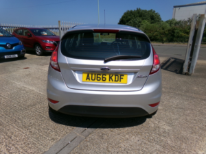 2016 Ford Fiesta 1.3 Zetec in Silver — image 6