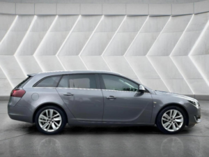 2016 Vauxhall Insignia 2.0 Cdti Sri Nav Sports Tourer Auto Euro 6 5dr in Grey — image 5