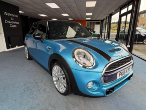 2015 MINI Hatch 2.0 Cooper S Auto Euro 6 (s/s) 5dr in Blue — image 3