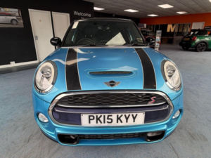 2015 MINI Hatch 2.0 Cooper S Auto Euro 6 (s/s) 5dr in Blue — image 4