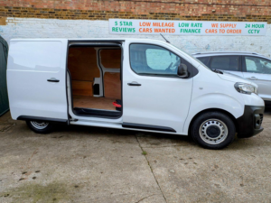 2021 Peugeot E-Expert E 1000 50kwh Professional in White — image 5