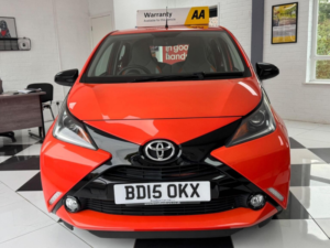 2015 Toyota Aygo 1.0 Vvt-I X-Cite X-Shift Euro 5 5dr Euro 5 in Orange — image 2