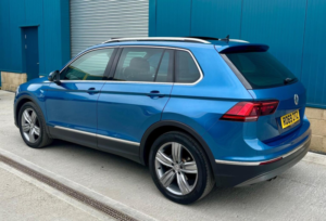 2019 Volkswagen Tiguan 1.5 Tsi Evo Sel DSG Euro 6 (s/s) 5dr in Blue — image 4