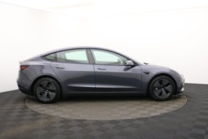 2021 Tesla Model 3 Standard Range Plus Saloon 4dr Electric Auto Rwd (241 Bhp) in Grey — image 2