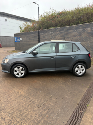 2015 Skoda Fabia 1.2 Tsi Se Hatchback 5dr Petrol Manual Euro 6 (s/s) (90 Ps) in Grey — image 2