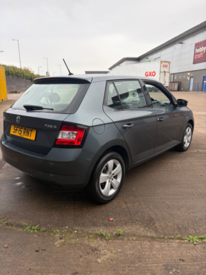 2015 Skoda Fabia 1.2 Tsi Se Hatchback 5dr Petrol Manual Euro 6 (s/s) (90 Ps) in Grey — image 5