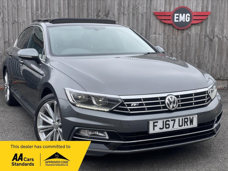 2017 Volkswagen Passat 2.0 Tdi R-Line DSG Euro 6 (s/s) 4dr in Grey — image 1