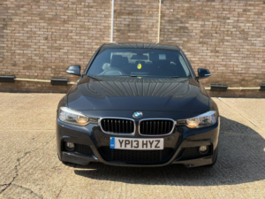 2013 BMW 3 Series 3.0 330d M Sport Saloon in Black — image 2