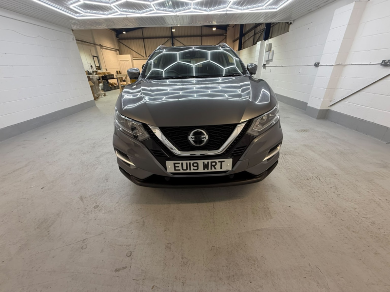 2019 Nissan Qashqai 1.5 Dci N-Connecta in Grey — image 1