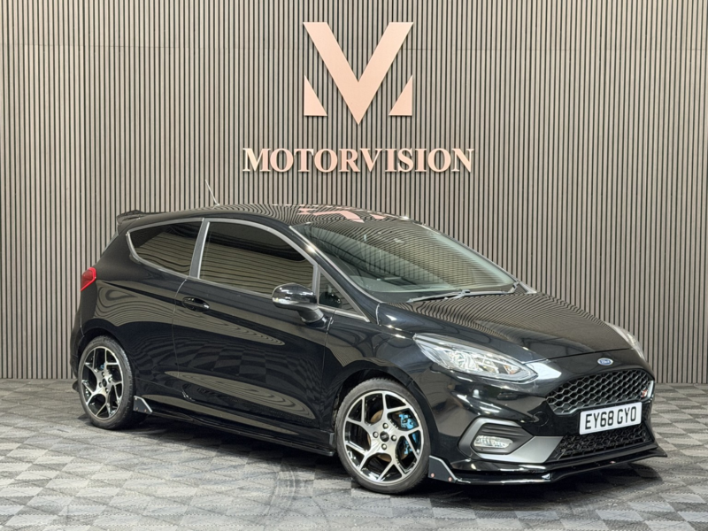 2018 Ford Fiesta 1.5 T Ecoboost St-2 in Black — image 1