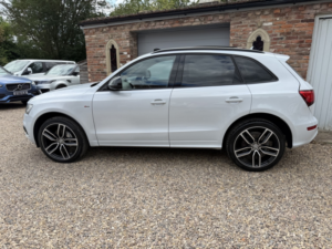 2016 Audi Q5 2.0 Tdi S Line Plus in Grey — image 4