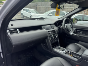 2019 Land Rover Discovery Sport 2.0 Td4 Landmark SUV 5dr Diesel Auto 4WD Euro 6 (s/s) (180 Ps) in White — image 6