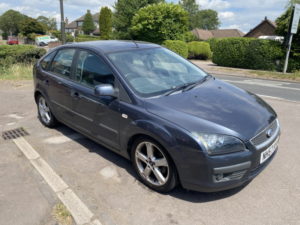 2008 Ford Focus 1.6 Zetec Climate * Part Exchange To Clear * Spares /repairs* in Grey — image 2