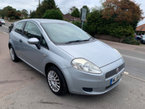 2009 Fiat Grande Punto 1.4 Active**lady Owner 14.5 Years** in Grey — image 2