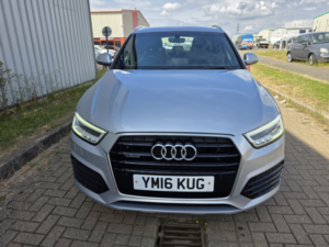 2016 Audi Q3 2.0 Tdi S Line in Silver — image 4