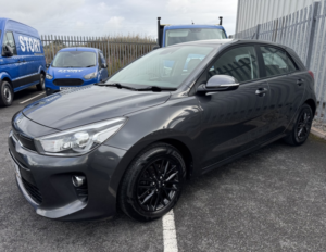2017 Kia Rio 2 1.0 T-Gdi in Grey — image 2