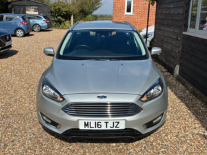 2016 Ford Focus 1.0t Ecoboost Titanium Auto Euro 6 (s/s) 5dr in Silver — image 2