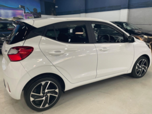 2021 Hyundai I10 1.0 Premium Euro 6 (s/s) 5dr in White — image 6