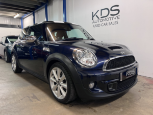 2013 MINI Hatch 1.6 Cooper S Hatch in Blue — image 4