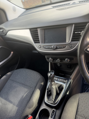 2018 Vauxhall Crossland X 1.6 Turbo D Ecotec Se in Black — image 4