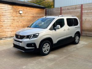 2019 Peugeot Rifter 3 SEAT Wheelchair Accessible Disabled Access Vehicle Wav in Beige — image 5