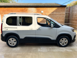 2019 Peugeot Rifter 3 SEAT Wheelchair Accessible Disabled Access Vehicle Wav in Beige — image 6