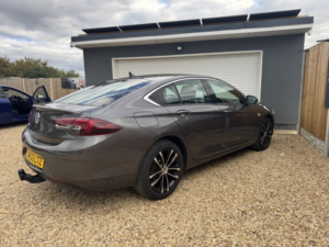 2022 Vauxhall Insignia 1.5 Turbo D Design in Grey — image 4