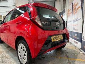 2018 Toyota Aygo 1.0 Vvt-I X-Play Euro 6 5dr in Red — image 5