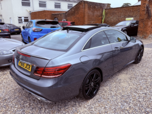 2016 Mercedes-Benz E Class 2.1 E220d Amg Line Edition in Grey — image 6