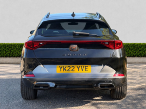 2022 Cupra Formentor 1.5 Tsi V2 SUV 5dr Petrol DSG Euro 6 (s/s) (150 Ps) in Black — image 6