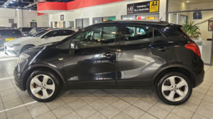 2014 Vauxhall Mokka 1.4 T Exclusiv in Black — image 4