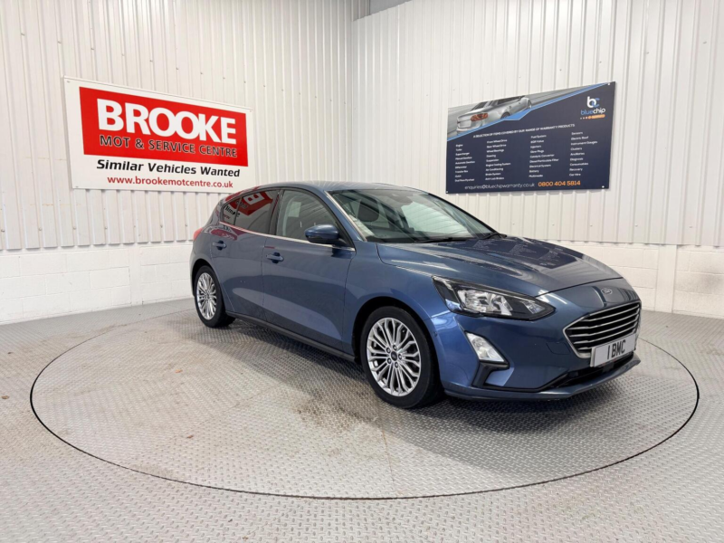 2020 Ford Focus 1.0t Ecoboost Titanium X Euro 6 (s/s) 5dr in Blue — image 1